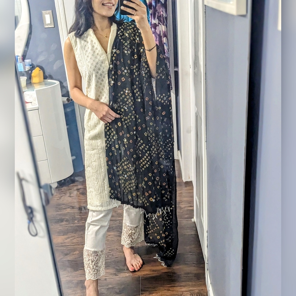 Beautiful indian dress - like new